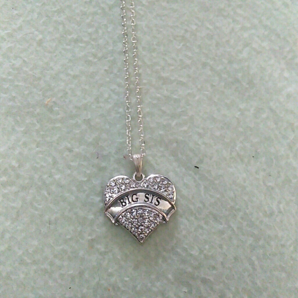 Big sister necklace